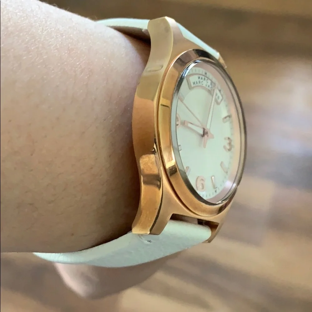 Marc by Marc Jacobs Rose‎ gold and white watch